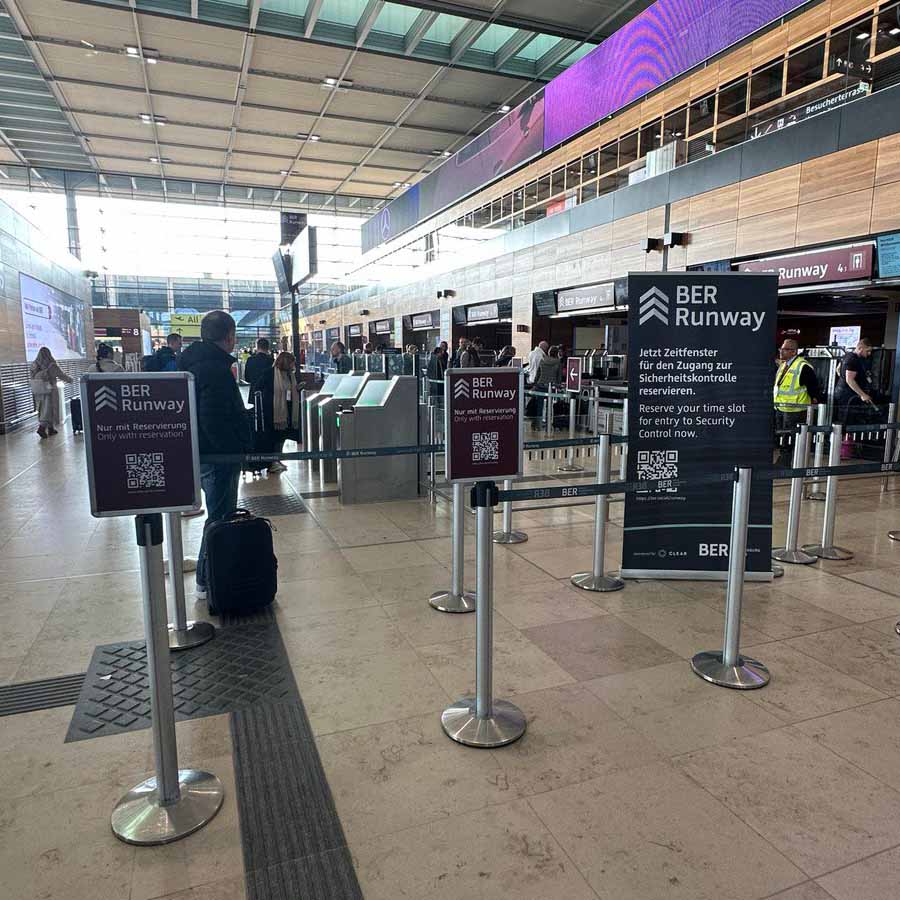 Fast Track at the airports of Europe and Turkey with Visa Premium cards ...